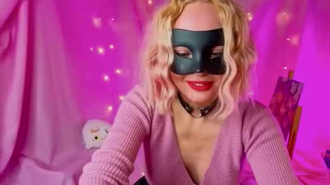 Snapshot of lunvision chatting on March 22, 3:37 pm My name Lun online show from March 22, 3:37 pm