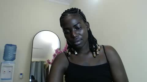 luo_queen online show from March 7, 2:52 am