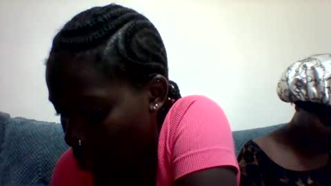 luo_queen online show from March 23, 4:33 pm