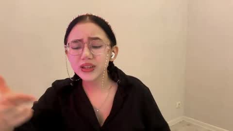 Roxie online show from May 5, 1:19 pm