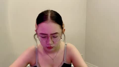 Roxie online show from May 15, 1:18 pm
