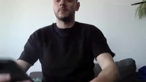 Snapshot of lupine_666 chatting on April 6, 1:34 pm Lupine online show from April 6, 1:34 pm
