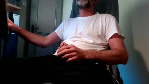 lure4beef online show from October 18, 8:26 am