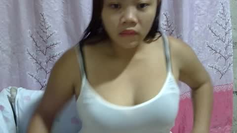 Snapshot of lushpinay chatting on February 5, 12:06 pm LushPinay online show from February 5, 12:06 pm