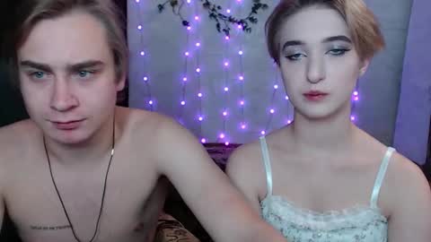 Snapshot of lust444money chatting on October 31, 6:42 pm lust444money online show from October 31, 6:42 pm