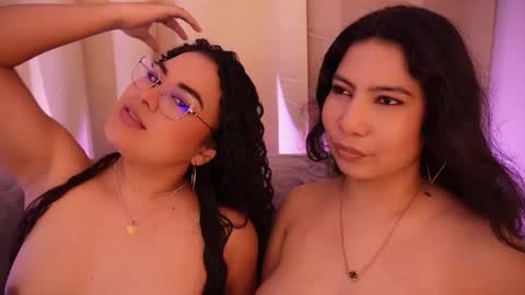 Gabrielle  Lexa  online show from November 8, 11:03 pm