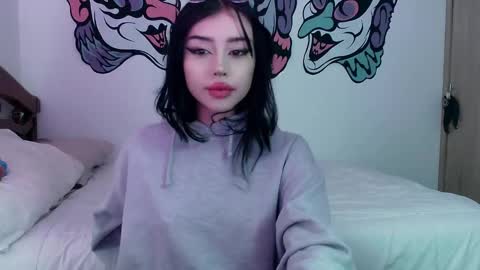 Snapshot of lustful_aprilx chatting on December 2, 10:23 pm Valerie  April   online show from December 2, 10:23 pm
