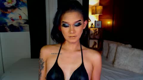 AdriannaFowks online show from December 5, 2:42 am