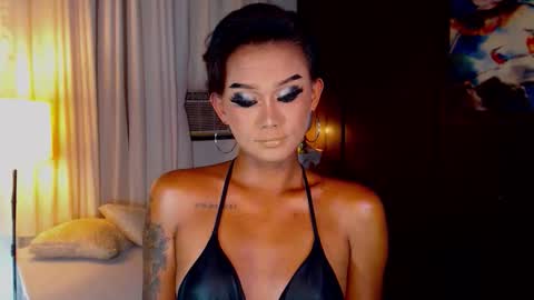 AdriannaFowks online show from May 5, 3:09 pm