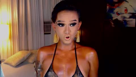 AdriannaFowks online show from May 13, 2:53 am