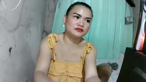 Flora Mae online show from June 11, 2:22 am