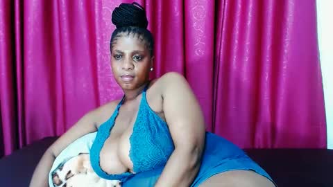 Snapshot of lustydesirex chatting on February 26, 10:09 pm lustydesirex online show from February 26, 10:09 pm