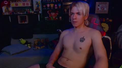 lustymatt online show from October 5, 5:28 am