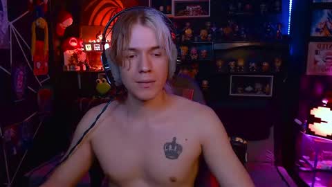 lustymatt online show from October 14, 6:36 am