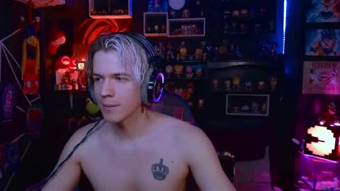 lustymatt online show from October 18, 2:58 am