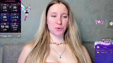 Snapshot of lusyagreenberg chatting on January 14, 3:04 pm LusyaGreenberg online show from January 14, 3:04 pm