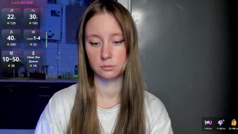 Snapshot of lusyagreenberg chatting on September 11, 3:56 pm LusyaGreenberg online show from September 11, 3:56 pm