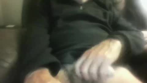 luv269er online show from January 8, 8:38 am