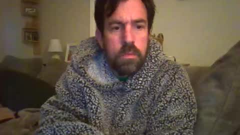 Luv2likslit online show from March 1, 10:17 am