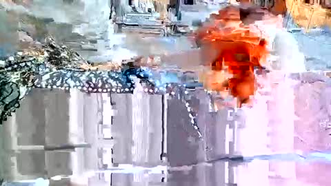 Snapshot of luv2wearheelsandhose chatting on April 3, 4:10 am luv2wearheelsandhose online show from April 3, 4:10 am