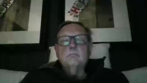 Snapshot of luvbigtits271 chatting on February 11, 5:40 pm luvbigtits271 online show from February 11, 5:40 pm