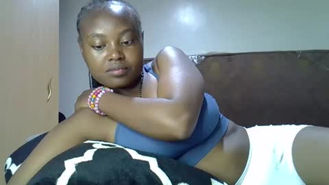 Snapshot of luvly_ebonny chatting on September 14, 7:24 pm Tracy online show from September 14, 7:24 pm