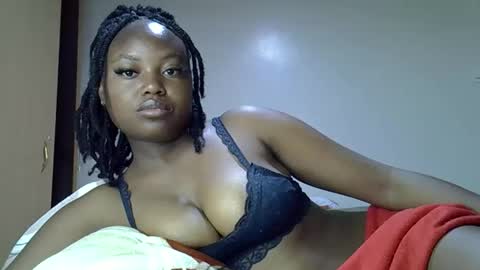 Snapshot of luvly_ebonny chatting on September 21, 3:30 am Tracy online show from September 21, 3:30 am