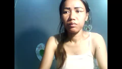 Bee Bee online show from March 15, 4:13 pm