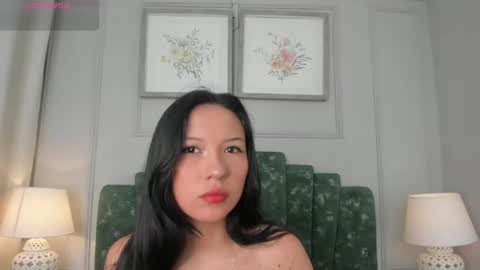 lux_bitchx online show from May 6, 3:24 am