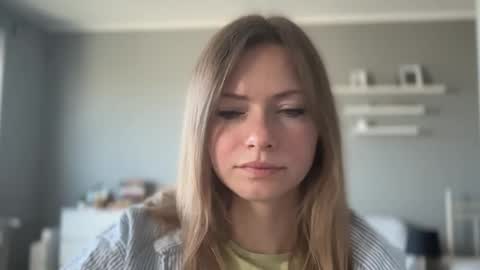 Millie online show from April 26, 2:37 pm