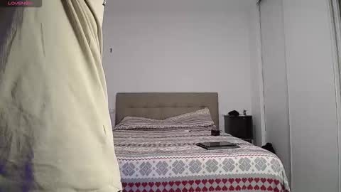 Snapshot of luxanee chatting on October 12, 5:23 pm luxanee online show from October 12, 5:23 pm