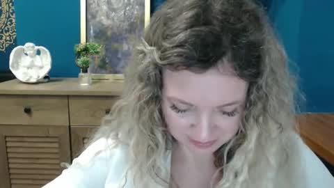 Donna online show from May 25, 7:36 am