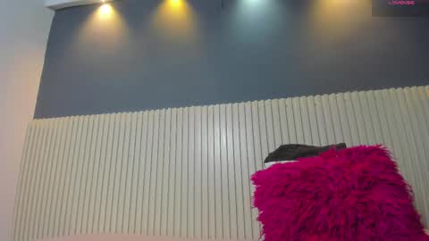 Snapshot of luxemilf chatting on October 2, 10:11 am Luxe3 online show from October 2, 10:11 am