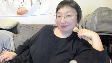 Snapshot of luxgray chatting on December 20, 11:12 pm LuxGray online show from December 20, 11:12 pm