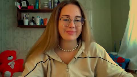 Katie online show from October 6, 10:02 am