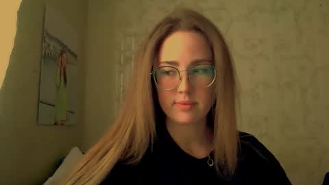 Katie online show from May 7, 2:00 pm
