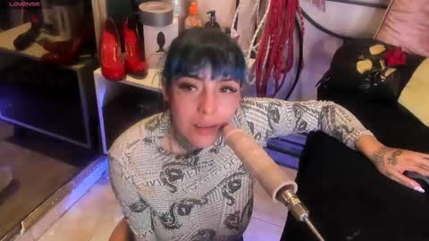 Luxifer  online show from February 11, 1:52 am