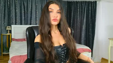 KarolinaAlpha online show from April 22, 8:39 am