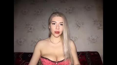 LuxSonyaStar online show from May 10, 8:03 pm