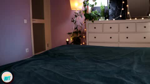 LuxureArt online show from February 17, 10:47 pm