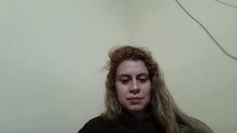 Luxury Doll 01  Mueca de Lujo online show from April 23, 12:23 am