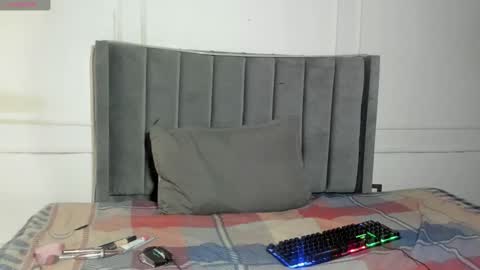 Tommy and Polly online show from January 7, 9:06 pm