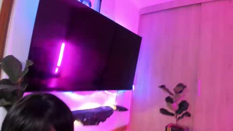 Lucy and Kristhy online show from October 27, 3:05 pm