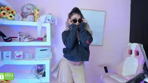 Luz online show from February 10, 8:00 pm