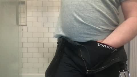 lvguynextdoor440656 online show from March 16, 10:47 pm