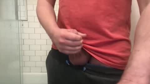 lvguynextdoor440656 online show from April 25, 4:37 pm