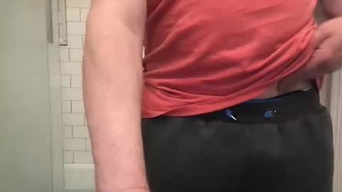 lvguynextdoor440656 online show from May 9, 10:59 pm