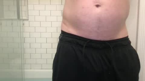 lvguynextdoor440656 online show from June 23, 12:41 am