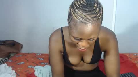 LWANDLE17 online show from January 22, 12:27 pm