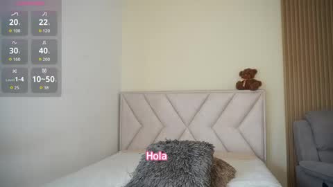 Snapshot of lya_aron_couple chatting on May 12, 3:42 pm lya_aron_couple online show from May 12, 3:42 pm